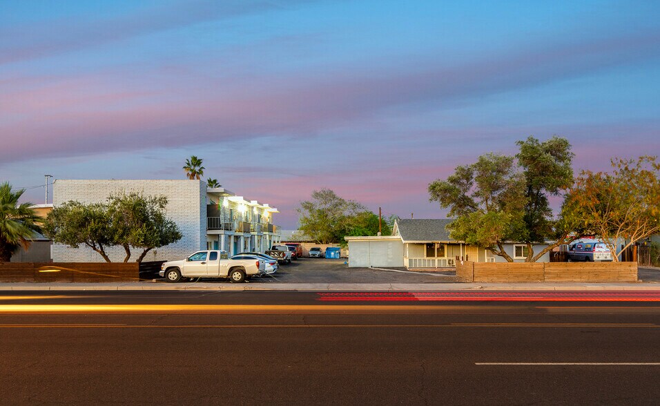 More Photos Of 525 N 32nd St, Phoenix Apartments For Sale