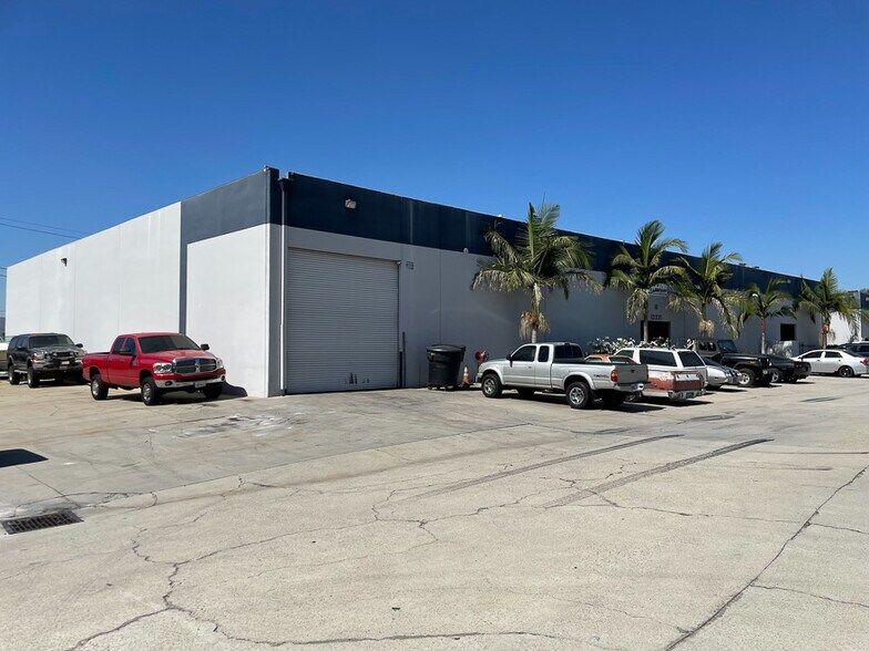 More Photos Of 12131-12143 Rivera Rd, Whittier Manufacturing For Lease