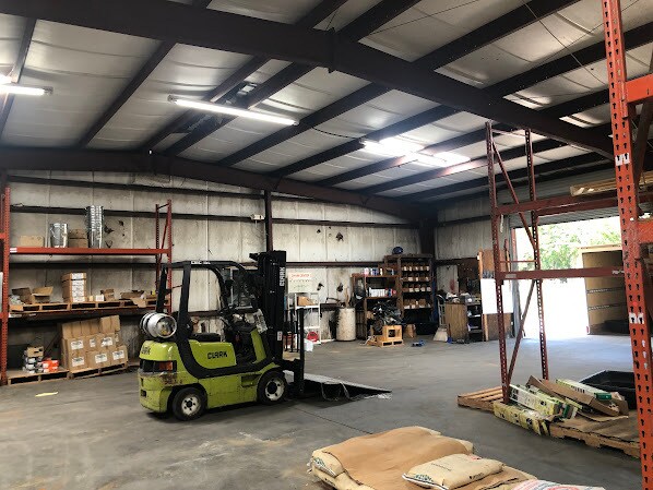 More Photos Of 489 Southgate Rd, Dothan Warehouse For Lease