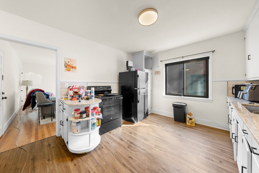 More Photos Of 107 Hilton Ave, Durham Apartments For Sale