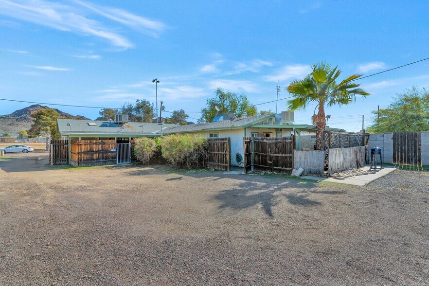 More Photos Of 8916 N 11th St, Phoenix Apartments For Sale