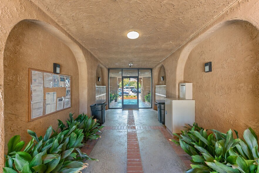 More Photos Of 10625 Petit Ave, Granada Hills Apartments For Sale