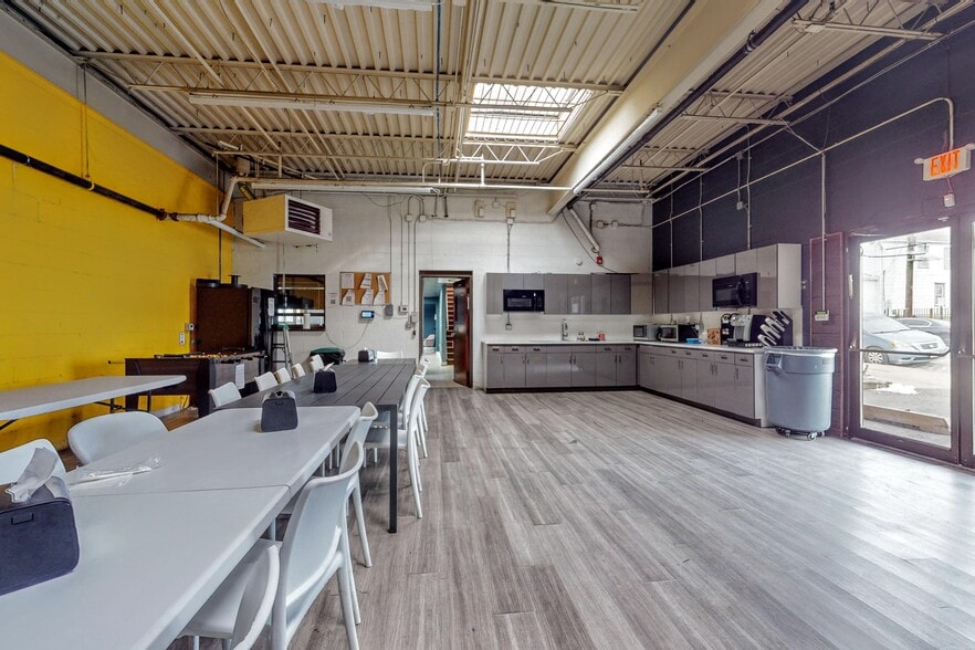 More Photos Of 201 2nd St, Perth Amboy Warehouse For Sale