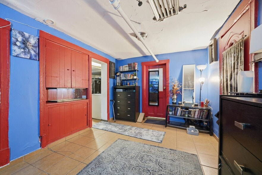 More Photos Of 3136 W Logan Blvd, Chicago Multifamily For Sale