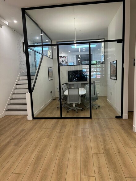 More Photos Of 149 Franklin St, Brooklyn Storefront Retail Residential For Sale