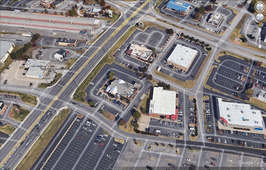 More Photos Of 2804 Wilma Rudolph Blvd, Clarksville Unknown For Lease