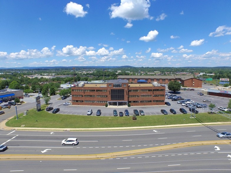 More Photos Of 158 Front Royal Pike, Winchester Office For Lease