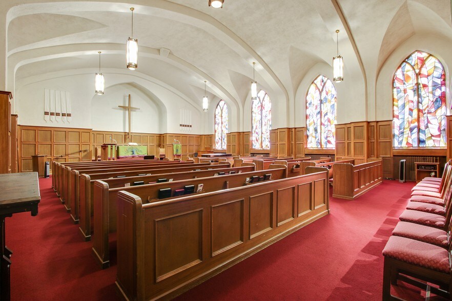 More Photos Of 464 E Walnut St, Pasadena Specialty For Lease