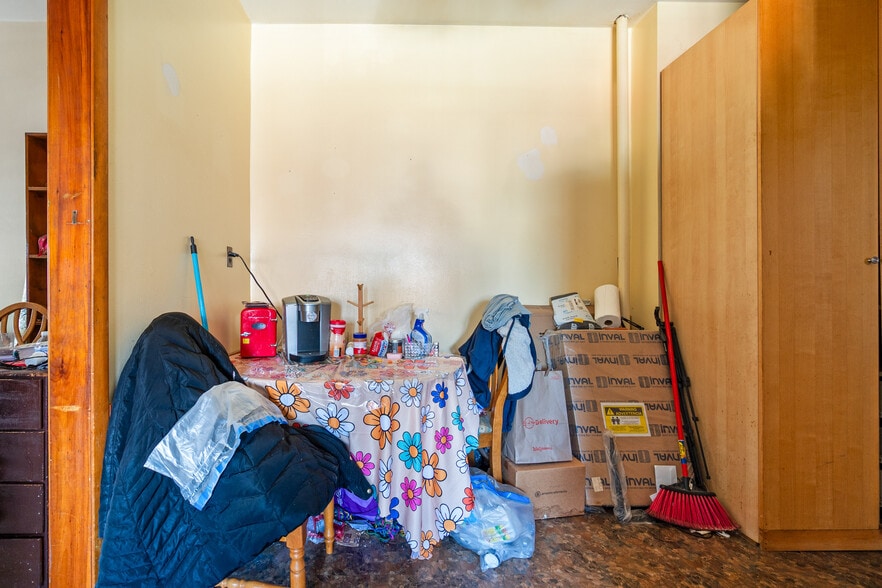 More Photos Of 2101 76th St, Brooklyn Flex For Sale