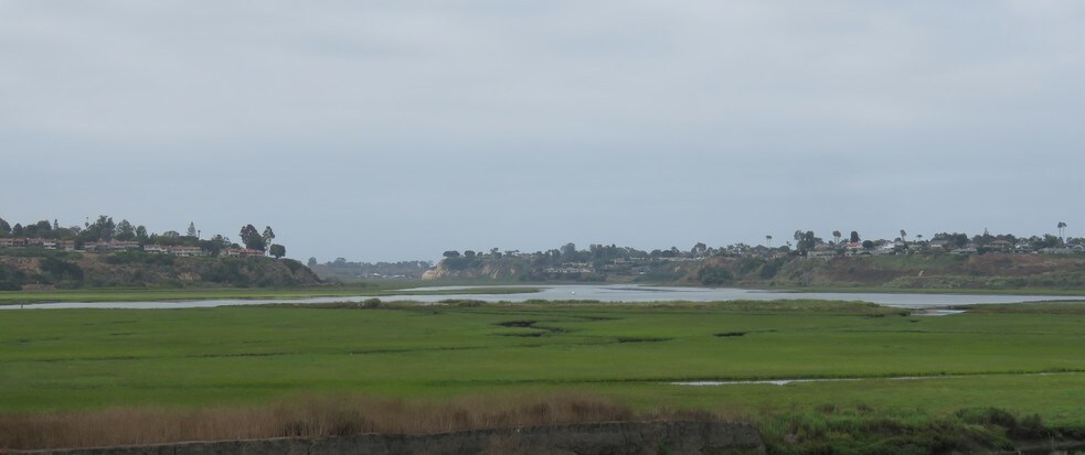 More Photos Of 2280 N University Dr, Newport Beach Office For Lease