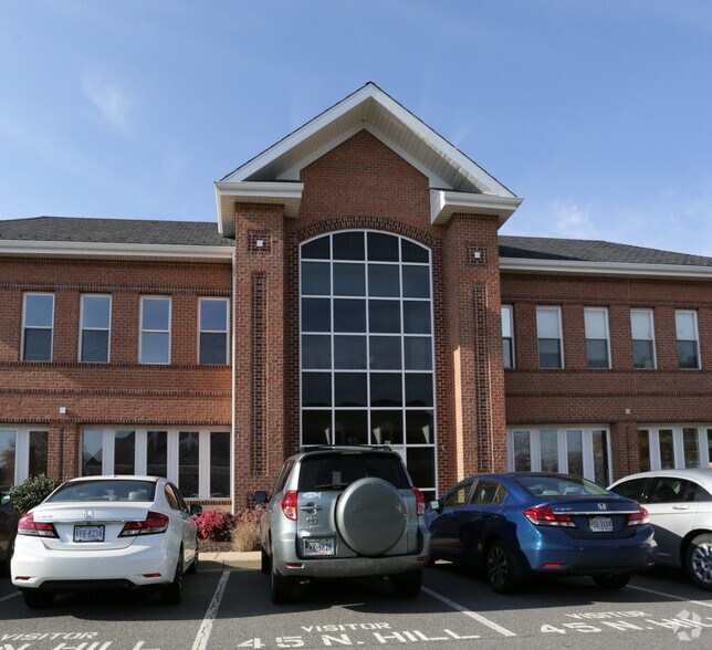 More Photos Of 45 North Hill Dr, Warrenton Office For Sale