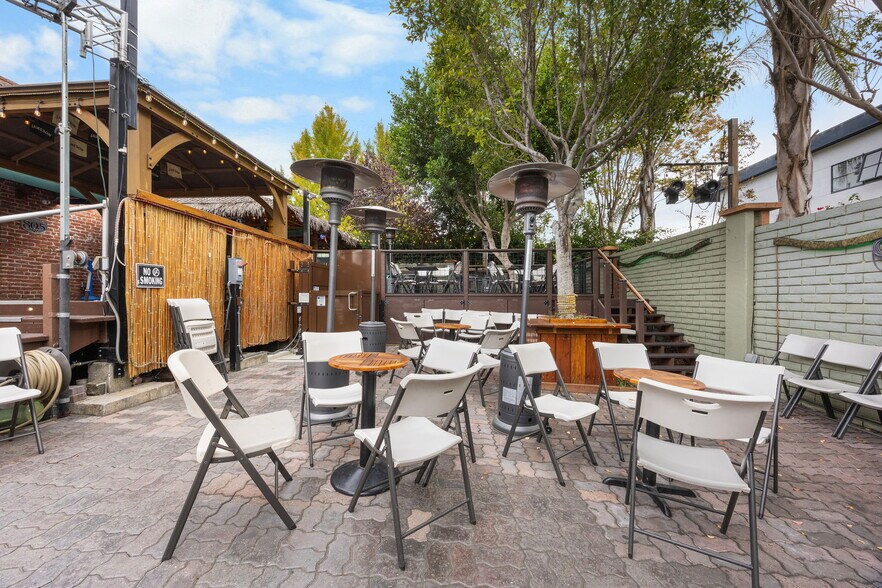 More Photos Of 22519-22521 Main, Hayward Storefront Retail Office For Sale