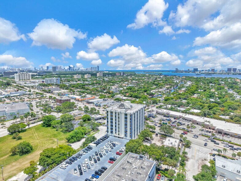 More Photos Of 12550 Biscayne Blvd, North Miami Medical For Sale