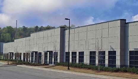 More Photos Of 1030 London Dr, Birmingham Light Distribution For Sale