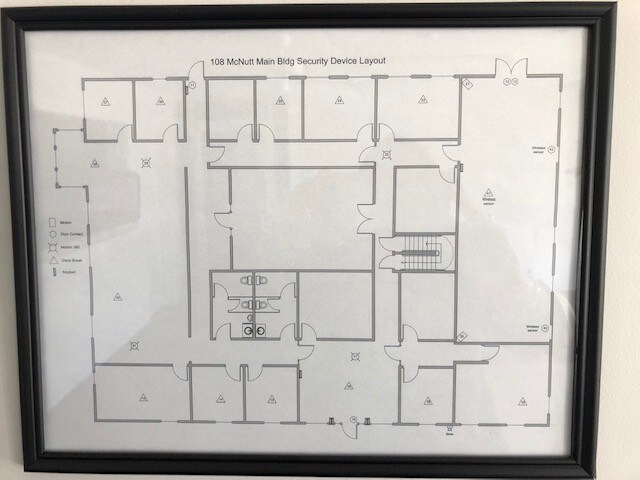 More Photos Of 108 McNutt Rd, Hutto Warehouse For Lease