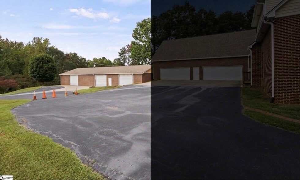 More Photos Of 2214 State Park Rd, Greenville Flex For Lease