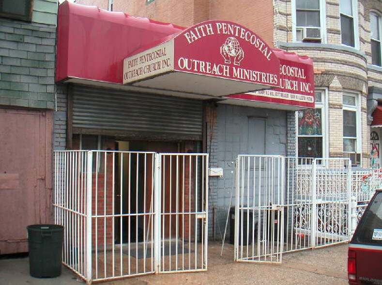 Primary Photo Of 65 Eldert St, Brooklyn Religious Facility For Sale