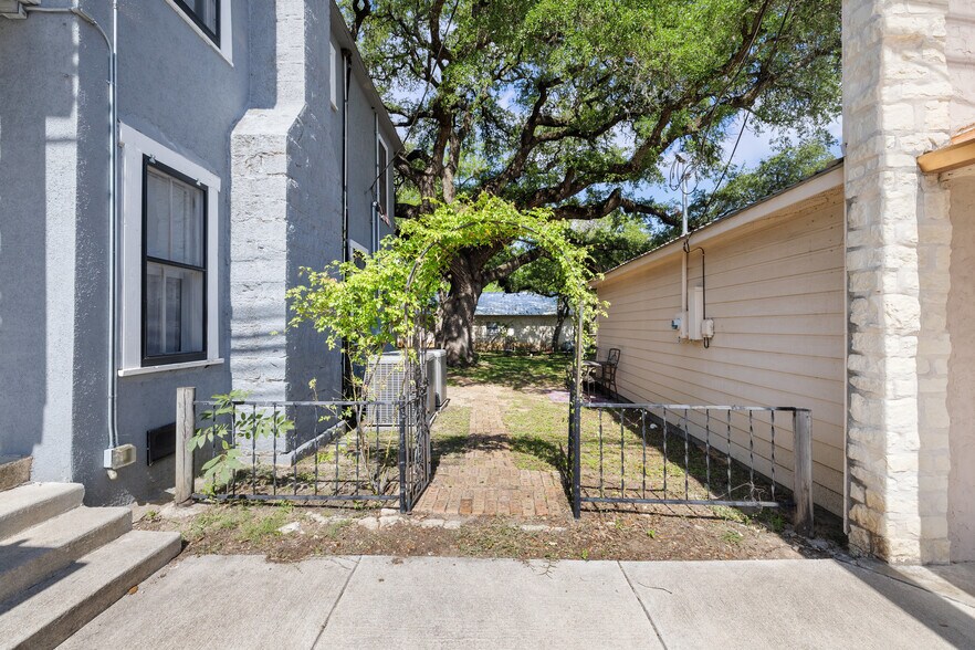 More Photos Of 201 Nugent Ave ave, Johnson City Hotel For Sale