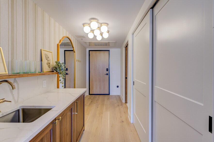 More Photos Of 416 N Kirkwood Rd, Kirkwood Apartments For Sale