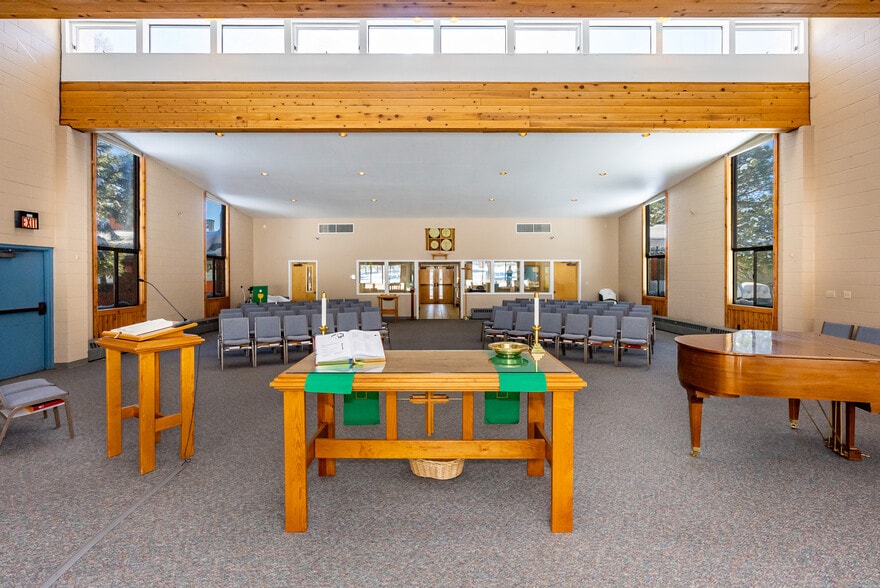 More Photos Of 6401 US-89, Flagstaff Religious Facility For Sale