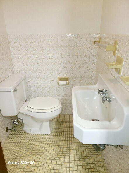 More Photos Of 769 Route 9, Bayville Office For Lease