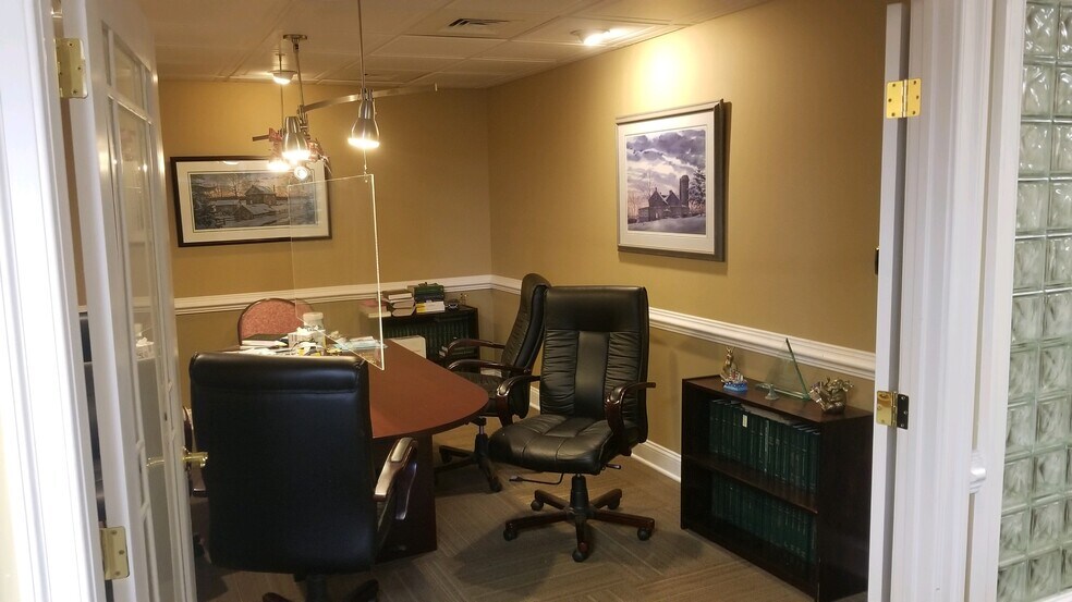 More Photos Of 110 Hopewell Rd, Downingtown Medical For Lease