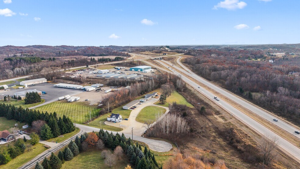 More Photos Of 4991 Arthur Rd, Slinger Hotel For Sale