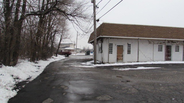 More Photos Of 2413 Plainfield Rd, Joliet General Retail For Sale