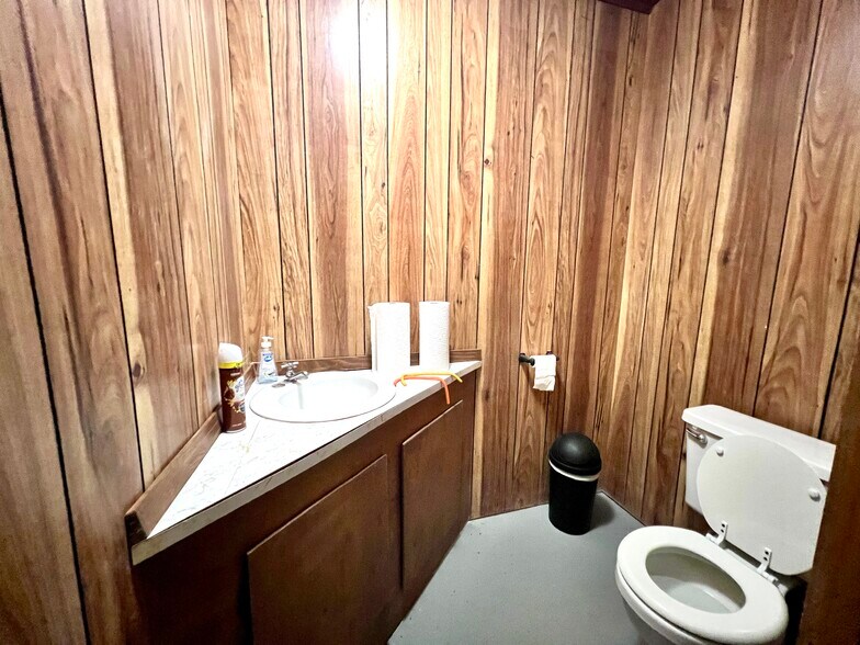 More Photos Of 4450 US-84 Hwy, Vidalia Religious Facility For Sale