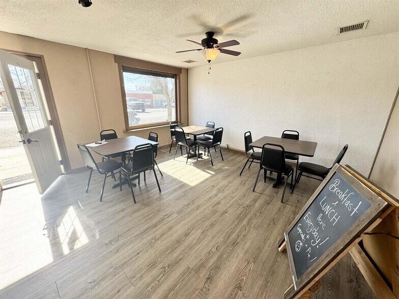 More Photos Of 218 Main St, Coldwater Restaurant For Sale