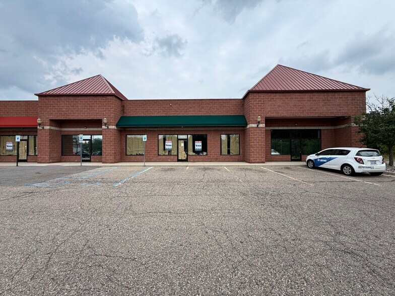 More Photos Of 1821 N Perry St, Pontiac Unknown For Lease