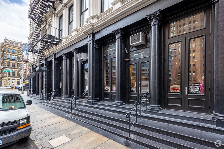 More Photos Of 13-19 White St, New York Apartments For Lease