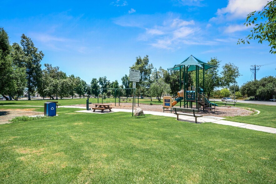 More Photos Of 5905 Old Wheeler Rd, La Verne Assisted Living For Sale