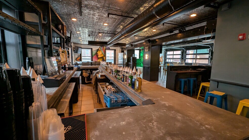 More Photos Of 1831 E Carson St, Pittsburgh Restaurant For Sale