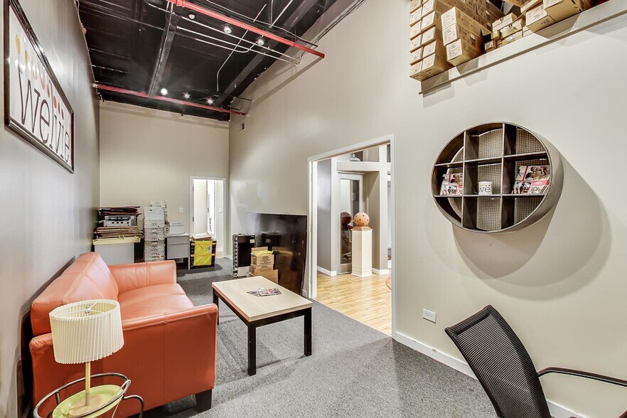 More Photos Of 400-420 N May St, Chicago Loft Creative Space For Lease