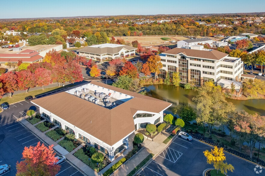 More Photos Of 10 Pidgeon Hill Dr, Sterling Unknown For Lease