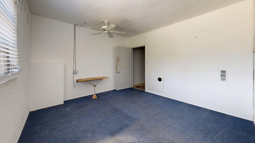 More Photos Of 461 Forrest Ave, Cocoa Warehouse For Lease