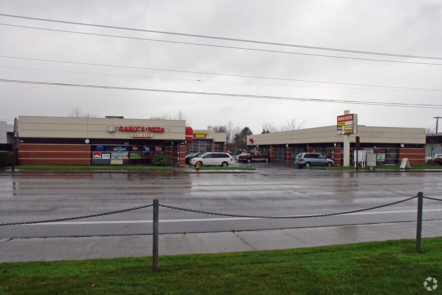 More Photos Of 877-967 NE Hogan Rd, Gresham Unknown For Lease