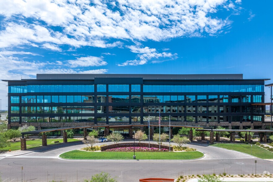 More Photos Of 18700 N Hayden Rd, Scottsdale Office For Lease