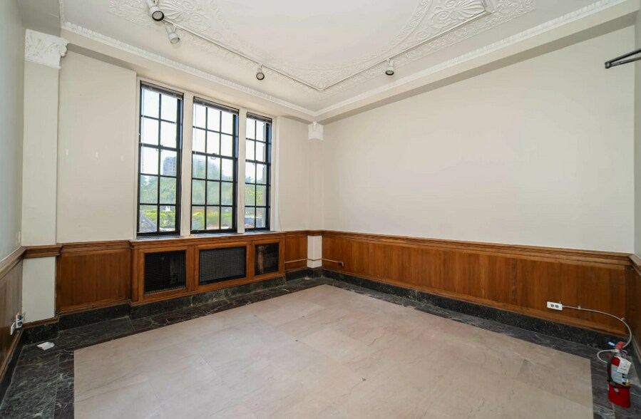 More Photos Of 15 E Kirby St, Detroit Apartments For Lease