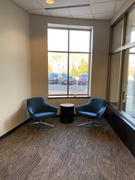 More Photos Of 4800 Olson Memorial Hwy, Golden Valley Office For Lease