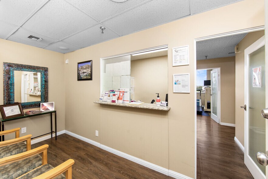 More Photos Of 4305 Torrance Blvd, Torrance Medical For Sale