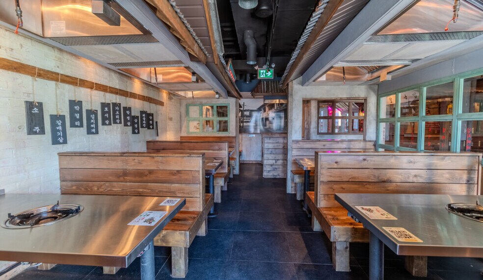 More Photos Of , Waterloo General Retail For Sale