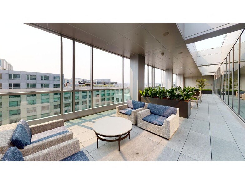 More Photos Of 1177 Market St, San Francisco Apartments For Lease