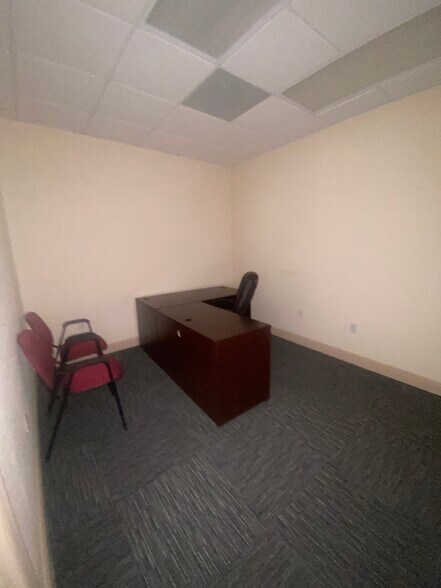 More Photos Of 15506 County Line Rd, Spring Hill Daycare Center For Lease