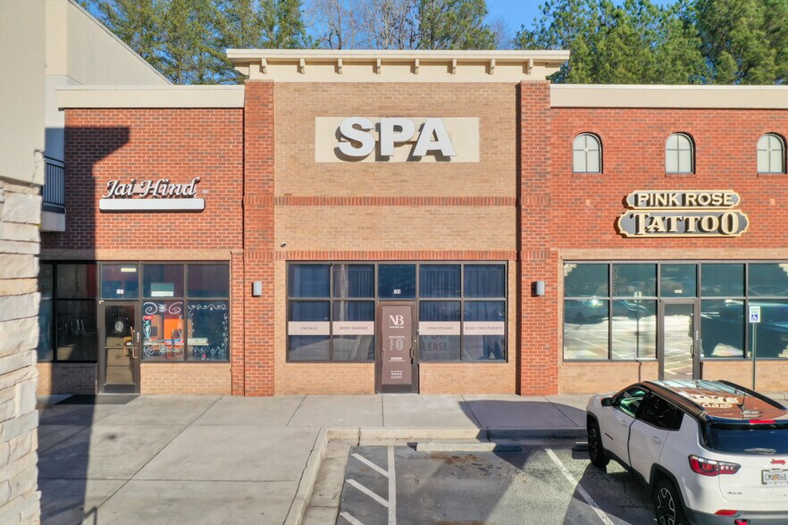 More Photos Of 5725 State Bridge Rd, Johns Creek Freestanding For Lease