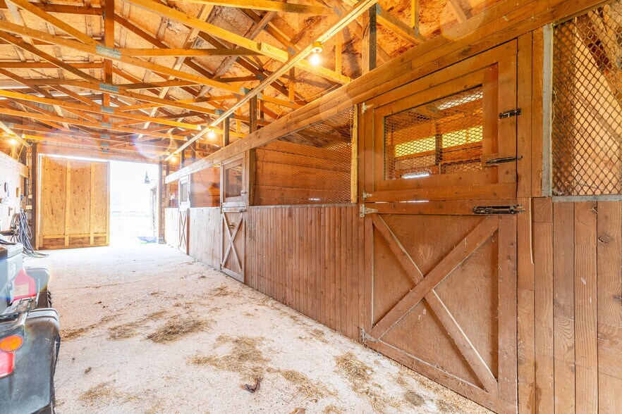 More Photos Of 3996 Eckert St, Chilliwack Land For Sale