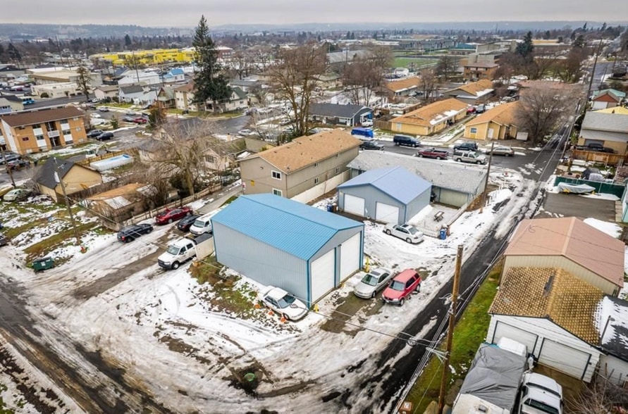 More Photos Of 3024 N Hogan St, Spokane Multifamily For Sale