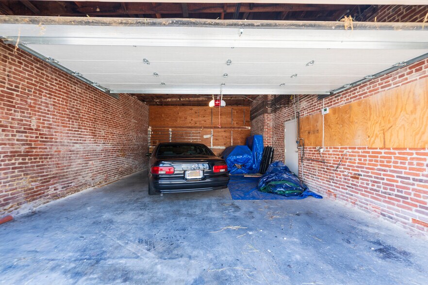 More Photos Of 159-165 S Western Ave, Los Angeles Loft Creative Space For Lease