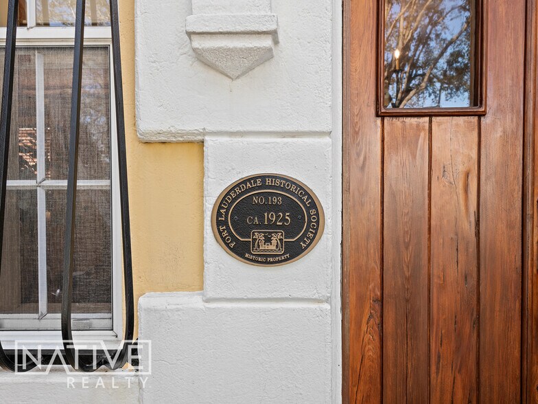 More Photos Of 1313 S Andrews Ave, Fort Lauderdale Office Residential For Sale